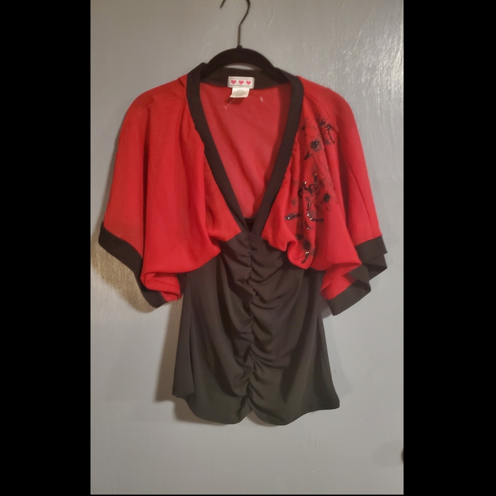 🖖2for$16🖖Red/Black Three Pink Hearts Trixxi Top